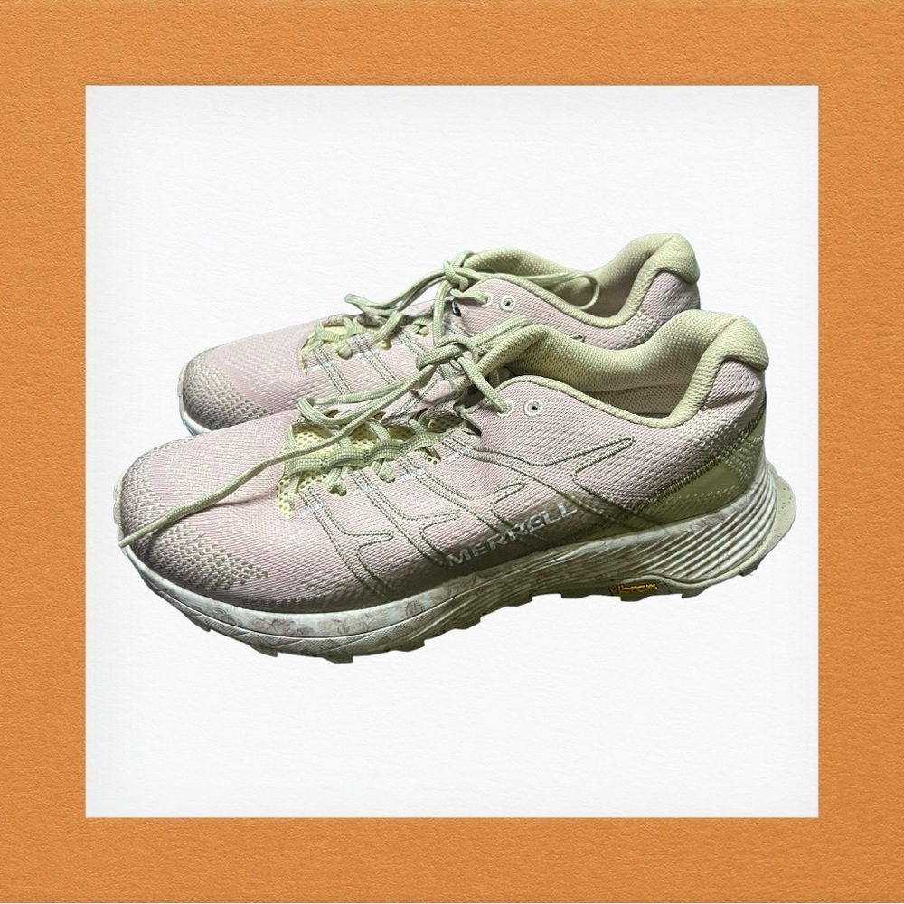 MERREL WOMEN’s MOAB FLIGHT HIKING SHOES 👟